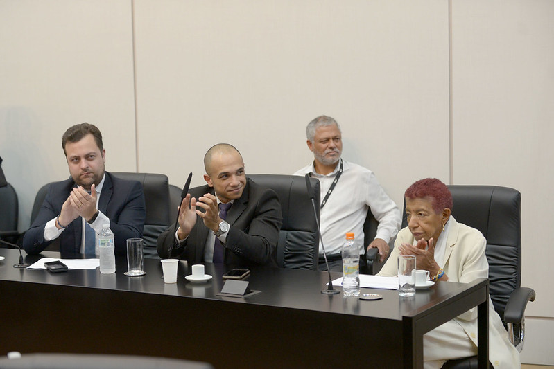 Comisso de Educao e Cultura <a style='float:right;color:#ccc' href='https://www3.al.sp.gov.br/repositorio/noticia/N-12-2022/fg293919.jpg' target=_blank><i class='bi bi-zoom-in'></i> Clique para ver a imagem </a>