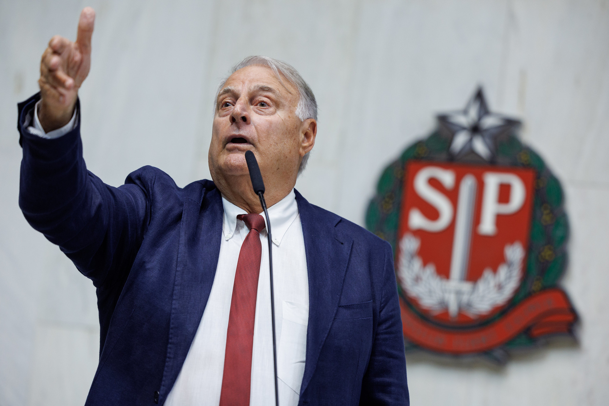 Dep. Conte Lopes: Polcia Militar<a style='float:right;color:#ccc' href='https://www3.al.sp.gov.br/repositorio/noticia/N-12-2024/fg338713.jpg' target=_blank><i class='bi bi-zoom-in'></i> Clique para ver a imagem </a>