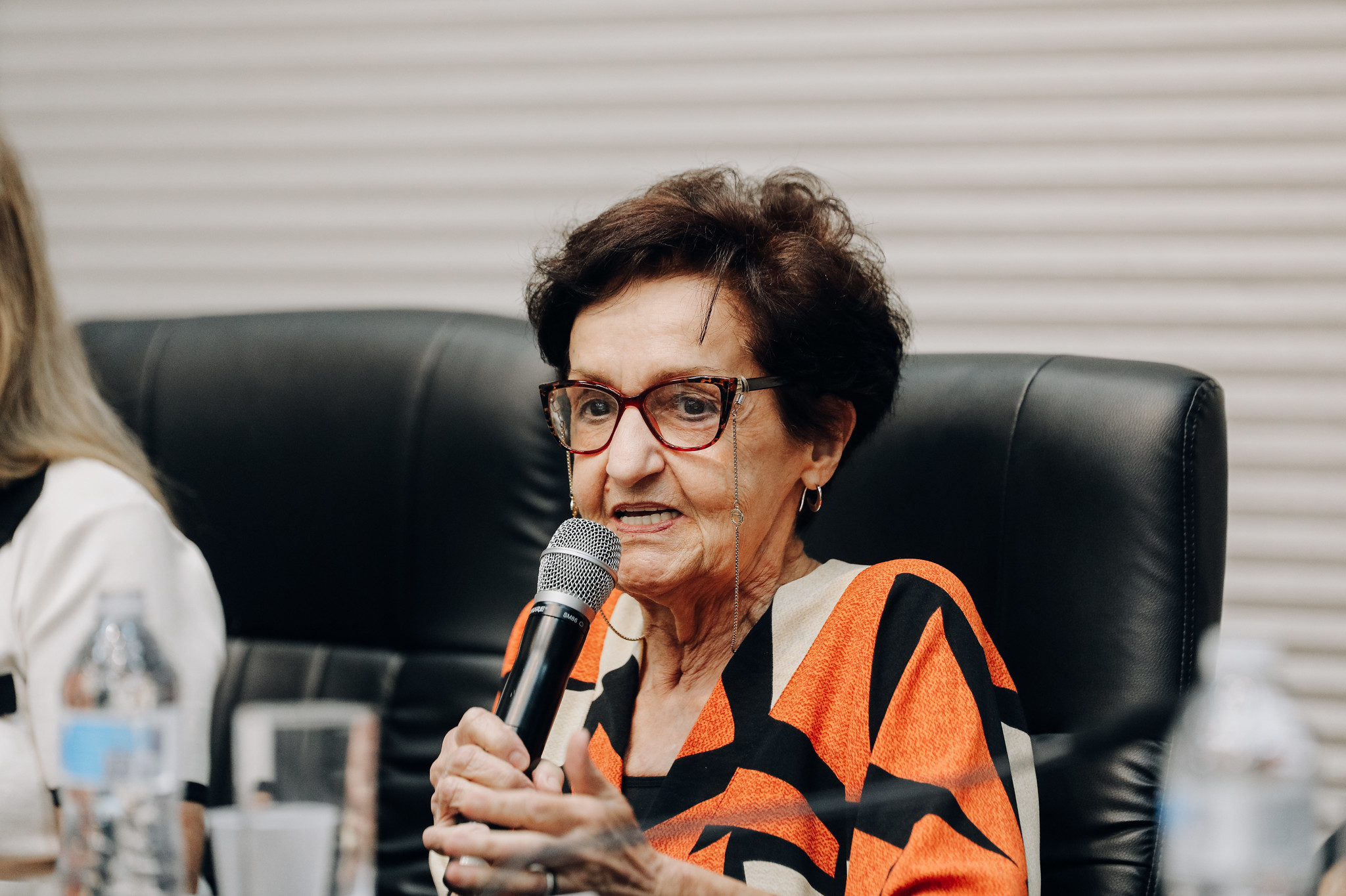 Maria Emilia, da A. Amigos da Praça B. Calixto<a style='float:right;color:#ccc' href='https://www3.al.sp.gov.br/repositorio/noticia/N-12-2024/fg339102.jpg' target=_blank><i class='bi bi-zoom-in'></i> Clique para ver a imagem </a>