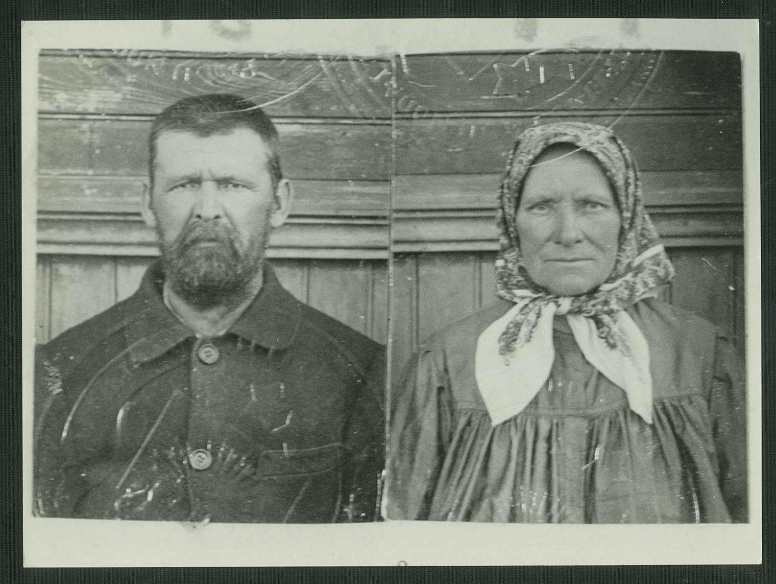 Casal de imigrantes lituanos<a style='float:right;color:#ccc' href='https://www3.al.sp.gov.br/repositorio/noticia/N-12-2024/fg339345.jpg' target=_blank><i class='bi bi-zoom-in'></i> Clique para ver a imagem </a>