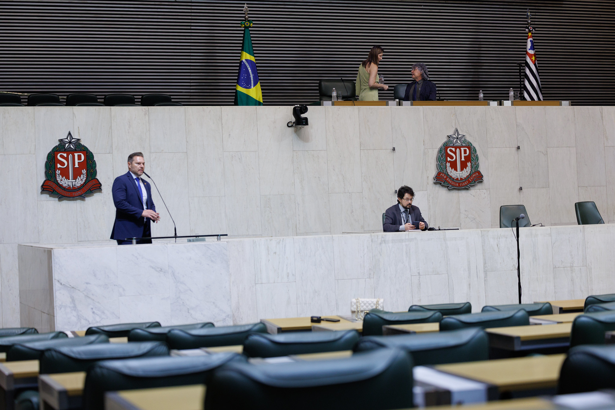 Sesso Ordinria da Alesp<a style='float:right;color:#ccc' href='https://www3.al.sp.gov.br/repositorio/noticia/N-12-2025/fg357759.jpg' target=_blank><i class='bi bi-zoom-in'></i> Clique para ver a imagem </a>