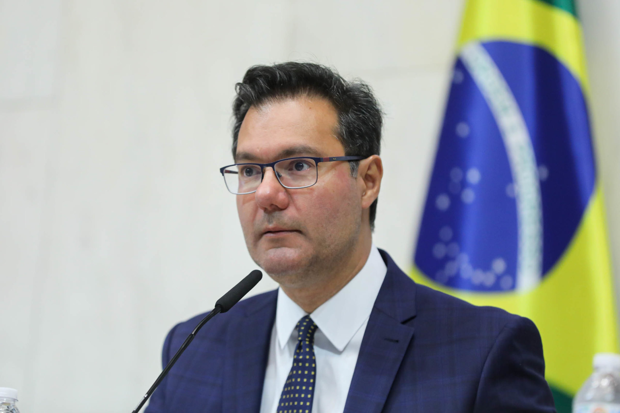 Dep. Alex Madureira<a style='float:right;color:#ccc' href='https://www3.al.sp.gov.br/repositorio/noticia/N-12-2025/fg357767.jpg' target=_blank><i class='bi bi-zoom-in'></i> Clique para ver a imagem </a>