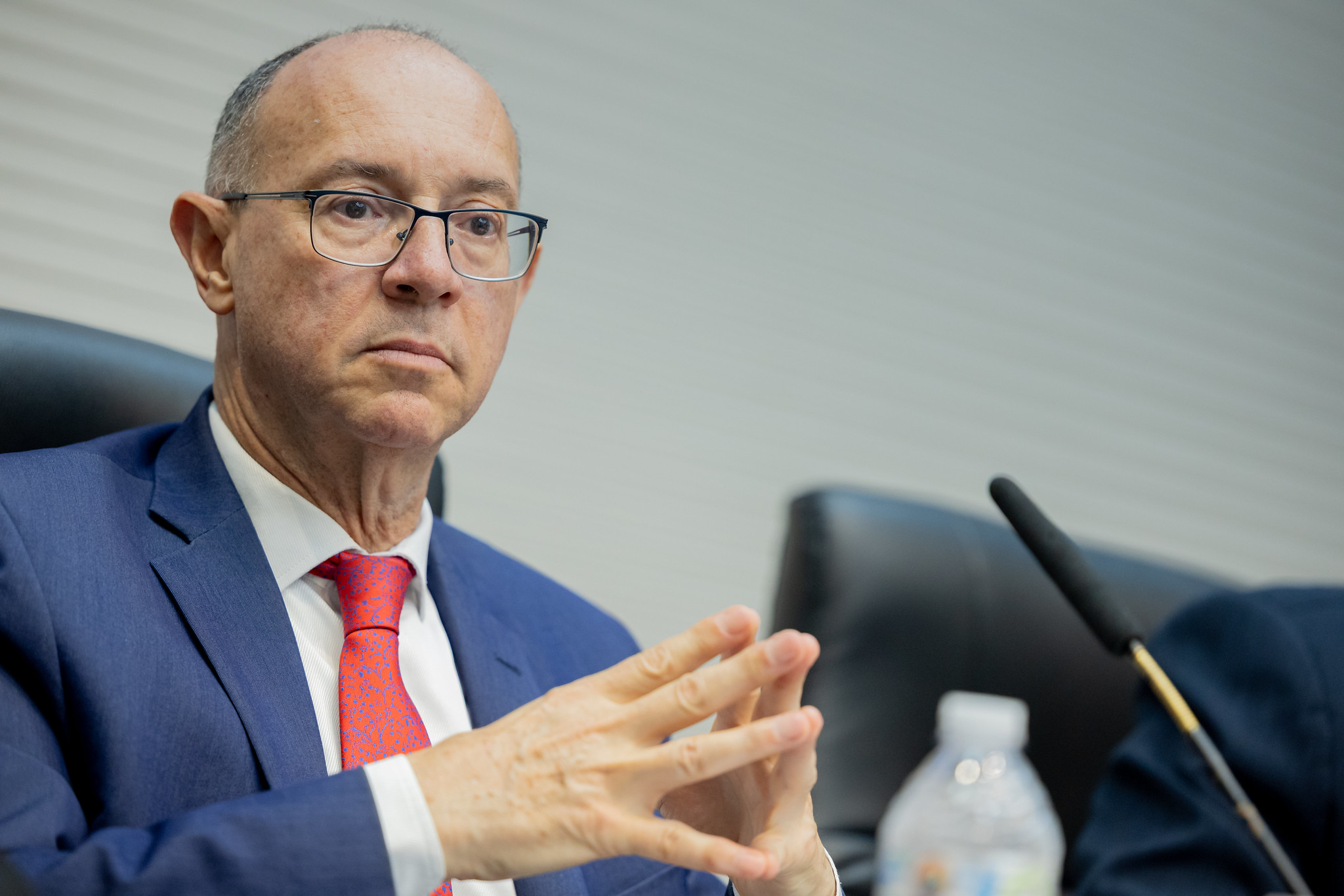 Paulo Fiorilo: rela��es de parceria<a style='float:right;color:#ccc' href='https://www3.al.sp.gov.br/repositorio/noticia/N-12-2025/fg358180.jpg' target=_blank><i class='bi bi-zoom-in'></i> Clique para ver a imagem </a>