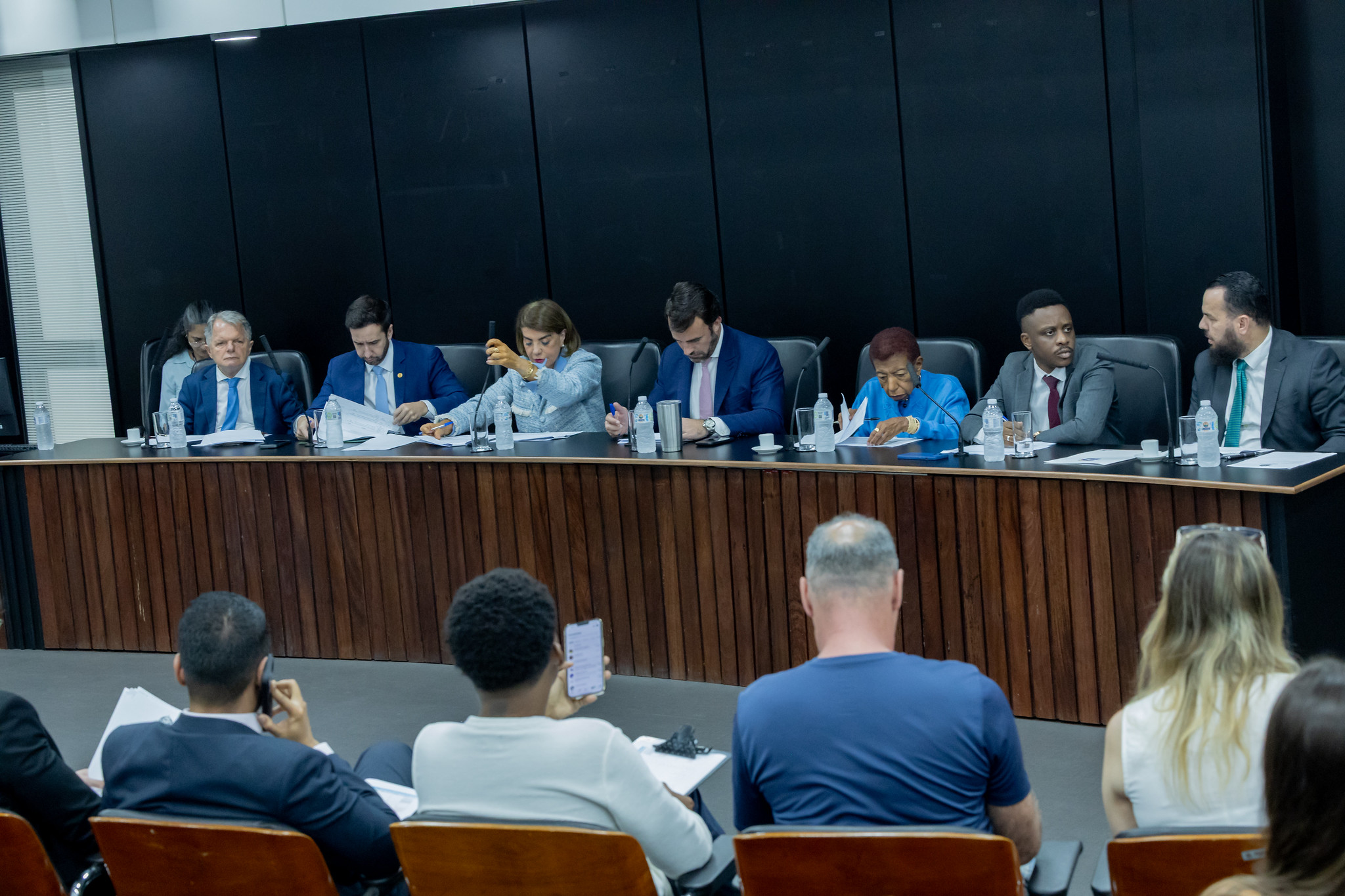 Colegiado se reuniu no �ltimo encontro de 2025<a style='float:right;color:#ccc' href='https://www3.al.sp.gov.br/repositorio/noticia/N-12-2025/fg358252.jpg' target=_blank><i class='bi bi-zoom-in'></i> Clique para ver a imagem </a>
