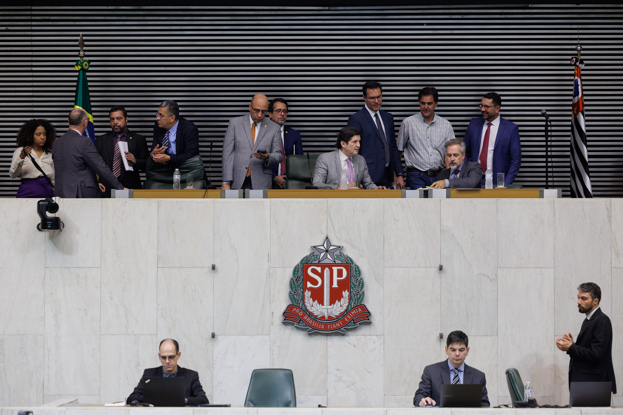 Deputados aprovam ades�o de SP ao Propag<a style='float:right;color:#ccc' href='https://www3.al.sp.gov.br/repositorio/noticia/N-12-2025/fg358372.jpg' target=_blank><i class='bi bi-zoom-in'></i> Clique para ver a imagem </a>