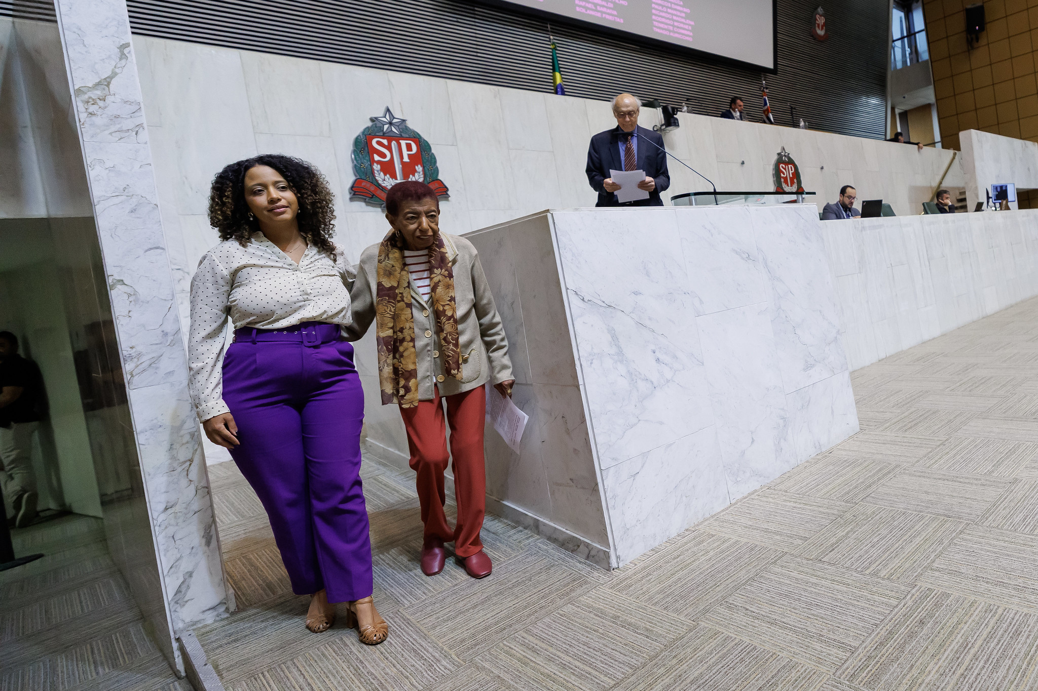 180� Sess�o Ordin�ria da Alesp<a style='float:right;color:#ccc' href='https://www3.al.sp.gov.br/repositorio/noticia/N-12-2025/fg358374.jpg' target=_blank><i class='bi bi-zoom-in'></i> Clique para ver a imagem </a>