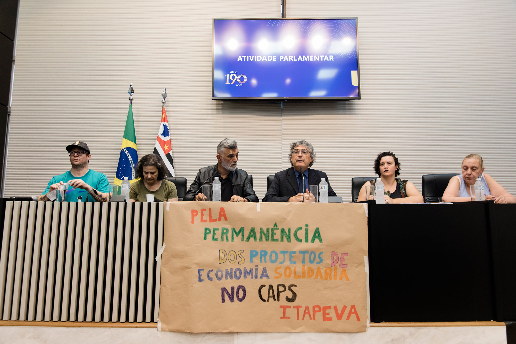 Audi�ncia p�blica contra desmonte do CAPs Itapeva<a style='float:right;color:#ccc' href='https://www3.al.sp.gov.br/repositorio/noticia/N-12-2025/fg358665.jpg' target=_blank><i class='bi bi-zoom-in'></i> Clique para ver a imagem </a>