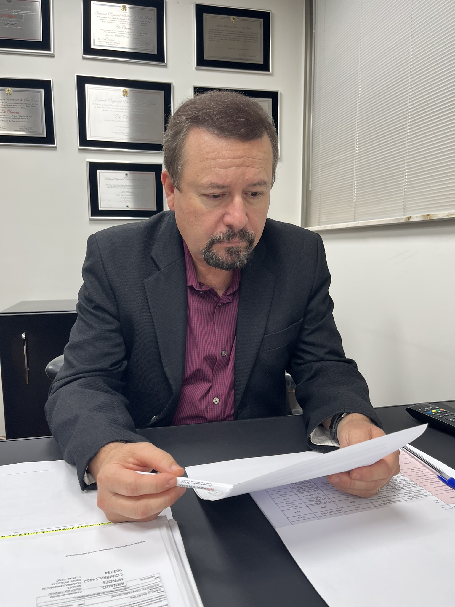 Deputado L�o Oliveira <a style='float:right;color:#ccc' href='https://www3.al.sp.gov.br/repositorio/noticia/N-12-2025/fg358839.jpeg' target=_blank><i class='bi bi-zoom-in'></i> Clique para ver a imagem </a>