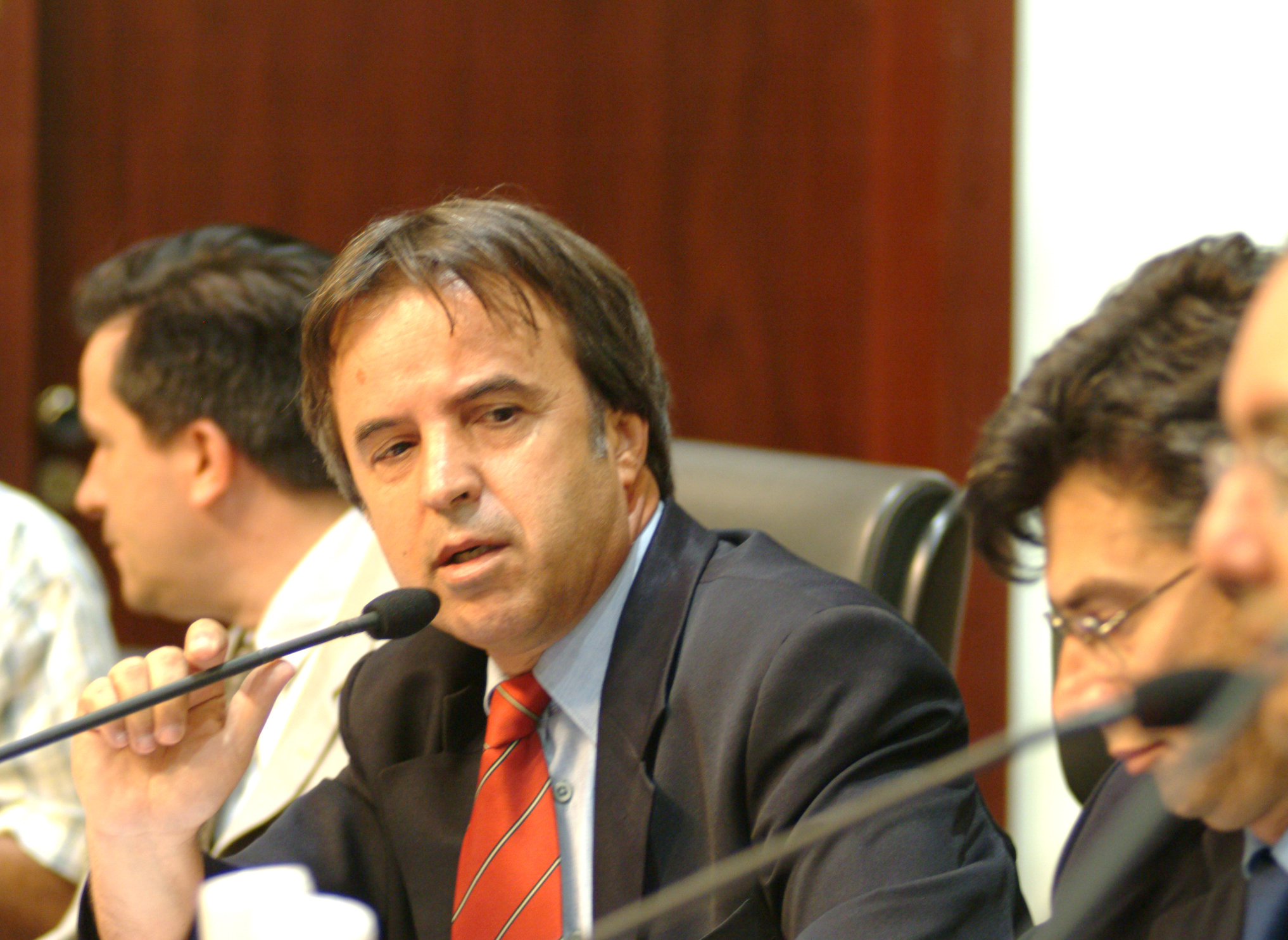 Valter Bianchini, secretrio de Agricultura Familiar do Ministrio de Desenvolvimento Agrrio<a style='float:right;color:#ccc' href='https://www3.al.sp.gov.br/repositorio/noticia/hist/AgrValterBianchini.jpg' target=_blank><i class='bi bi-zoom-in'></i> Clique para ver a imagem </a>