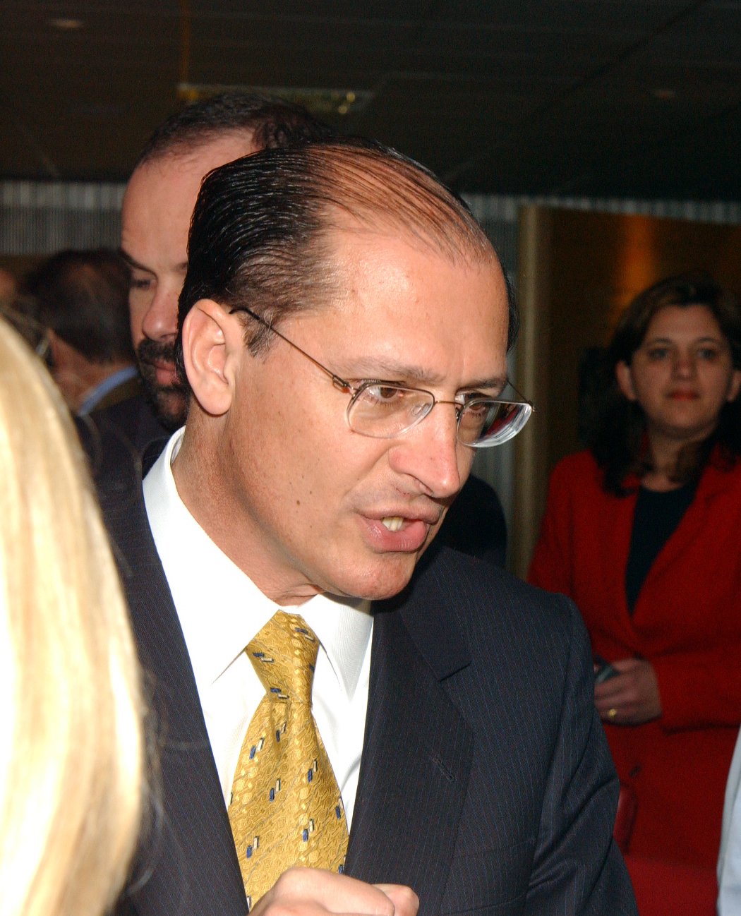 Governador Geraldo Alckmin concede  entrevista coletiva<a style='float:right;color:#ccc' href='https://www3.al.sp.gov.br/repositorio/noticia/hist/Colgov09set03.jpg' target=_blank><i class='bi bi-zoom-in'></i> Clique para ver a imagem </a>