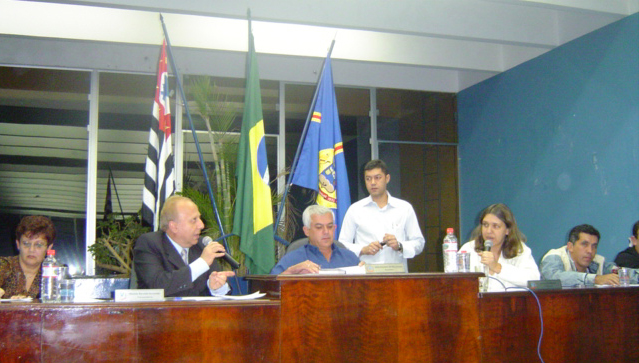 Audincia pblica na Cmara Municipal de Cunha<a style='float:right;color:#ccc' href='https://www3.al.sp.gov.br/repositorio/noticia/hist/neme26ago.jpg' target=_blank><i class='bi bi-zoom-in'></i> Clique para ver a imagem </a>