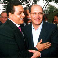 Deputado Souza Santos e Governador Geraldo Alckmin<a style='float:right;color:#ccc' href='https://www3.al.sp.gov.br/repositorio/noticia/hist/souzas30junho03.jpg' target=_blank><i class='bi bi-zoom-in'></i> Clique para ver a imagem </a>